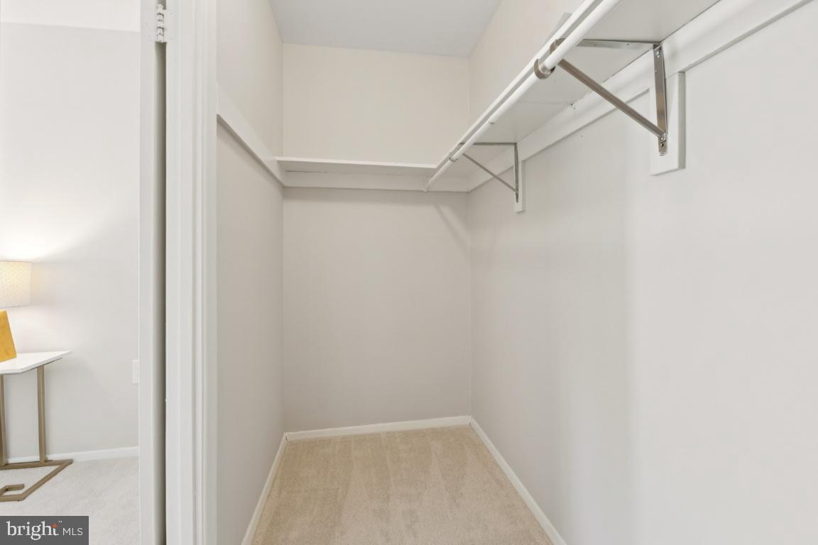 12705 DARA DR #301, WOODBRIDGE, Virginia 22192, 1 Bedroom Bedrooms, 4 Rooms Rooms,1 BathroomBathrooms,Residential,For sale,12705 DARA DR #301,VAPW2101396 MLS # VAPW2101396