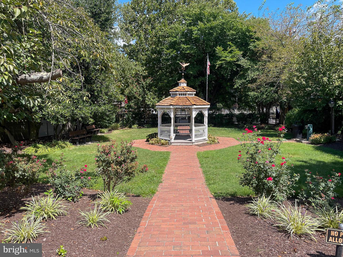 12705 DARA DR #301, WOODBRIDGE, Virginia 22192, 1 Bedroom Bedrooms, 4 Rooms Rooms,1 BathroomBathrooms,Residential,For sale,12705 DARA DR #301,VAPW2101396 MLS # VAPW2101396