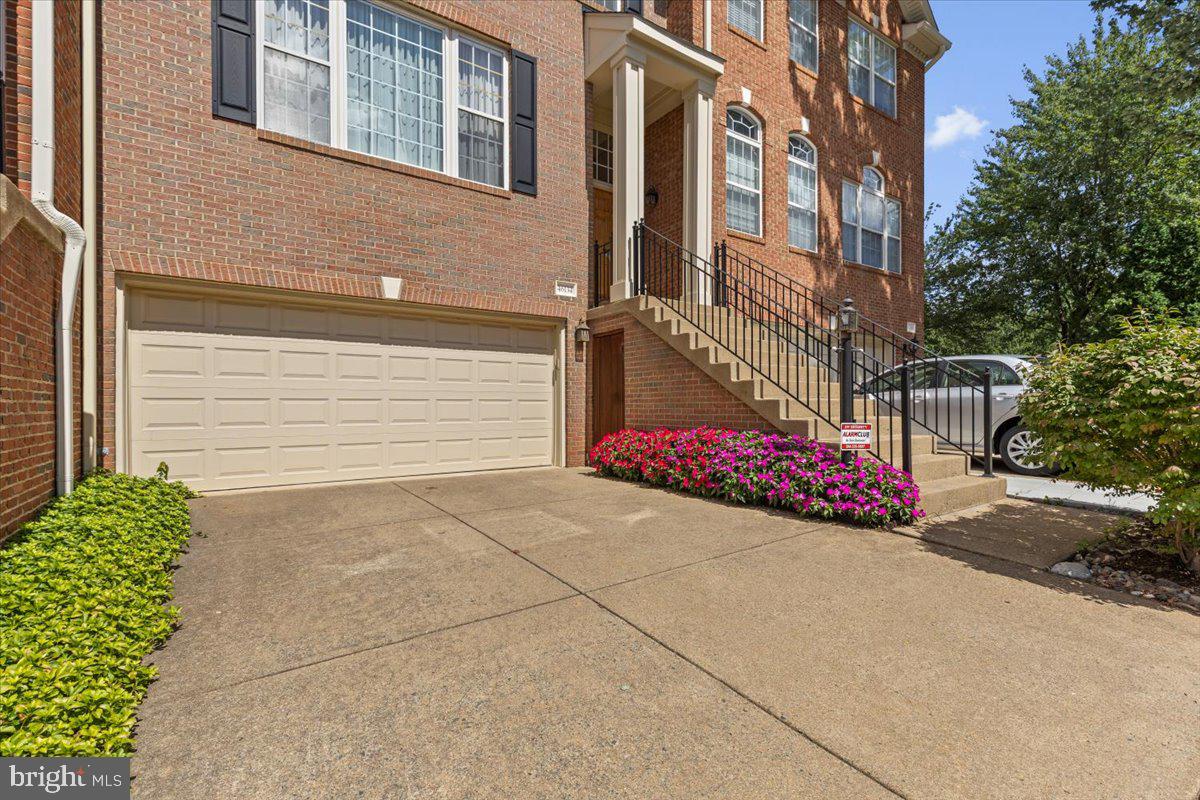 46134 BRISBANE SQ, STERLING, Virginia 20165, 3 Bedrooms Bedrooms, ,3 BathroomsBathrooms,Residential,For sale,46134 BRISBANE SQ,VALO2104974 MLS # VALO2104974