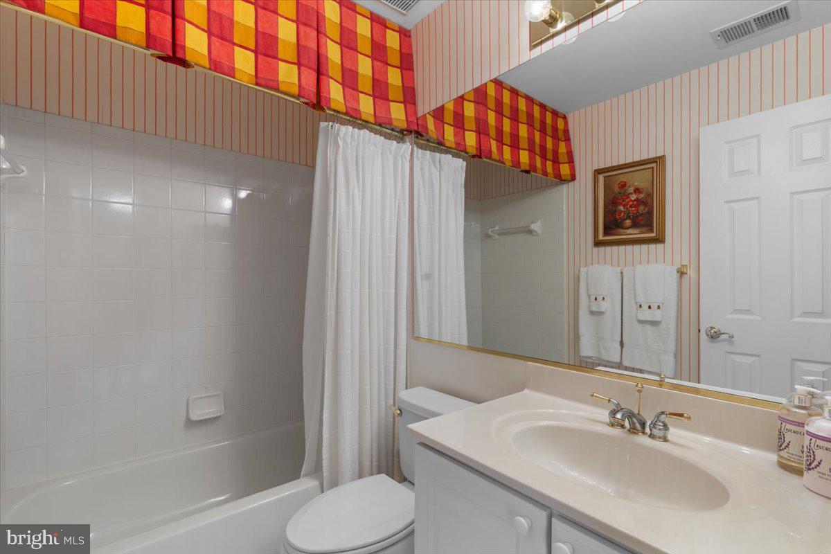 46134 BRISBANE SQ, STERLING, Virginia 20165, 3 Bedrooms Bedrooms, ,3 BathroomsBathrooms,Residential,For sale,46134 BRISBANE SQ,VALO2104974 MLS # VALO2104974