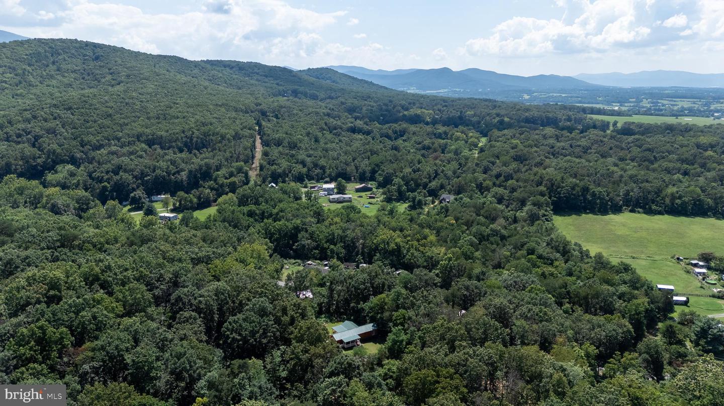 114 AMERICANA ROAD, LURAY, Virginia 22835, 2 Bedrooms Bedrooms, ,1 BathroomBathrooms,Residential,For sale,114 AMERICANA ROAD,VAPA2005286 MLS # VAPA2005286