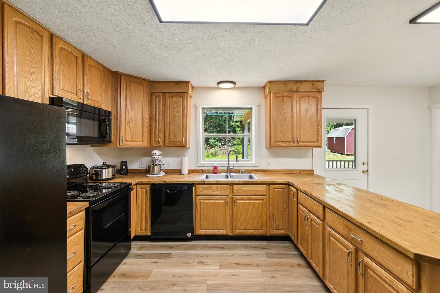 114 AMERICANA ROAD, LURAY, Virginia 22835, 2 Bedrooms Bedrooms, ,1 BathroomBathrooms,Residential,For sale,114 AMERICANA ROAD,VAPA2005286 MLS # VAPA2005286