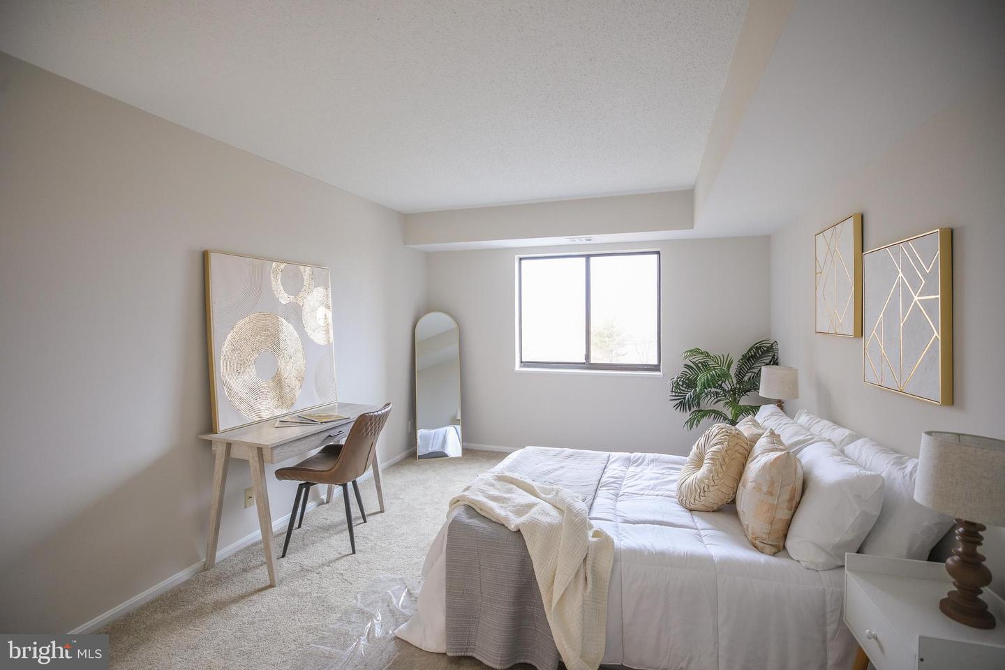 5902 MOUNT EAGLE DR #805, ALEXANDRIA, Virginia 22303, 2 Bedrooms Bedrooms, ,2 BathroomsBathrooms,Residential,For sale,5902 MOUNT EAGLE DR #805,VAFX2262868 MLS # VAFX2262868