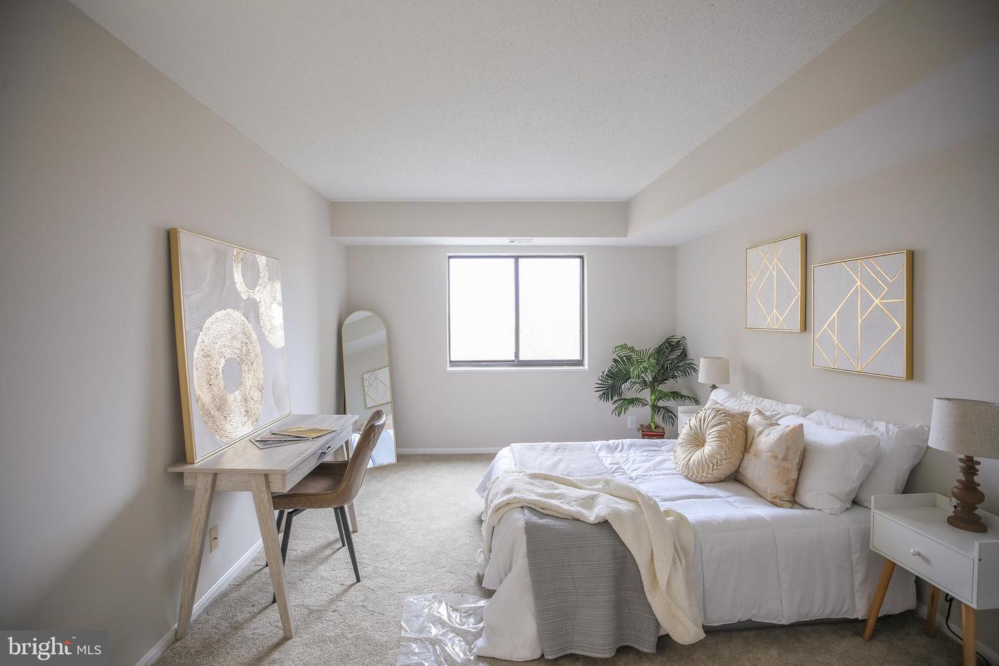 5902 MOUNT EAGLE DR #805, ALEXANDRIA, Virginia 22303, 2 Bedrooms Bedrooms, ,2 BathroomsBathrooms,Residential,For sale,5902 MOUNT EAGLE DR #805,VAFX2262868 MLS # VAFX2262868