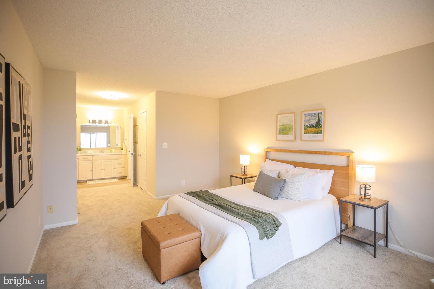 5902 MOUNT EAGLE DR #805, ALEXANDRIA, Virginia 22303, 2 Bedrooms Bedrooms, ,2 BathroomsBathrooms,Residential,For sale,5902 MOUNT EAGLE DR #805,VAFX2262868 MLS # VAFX2262868