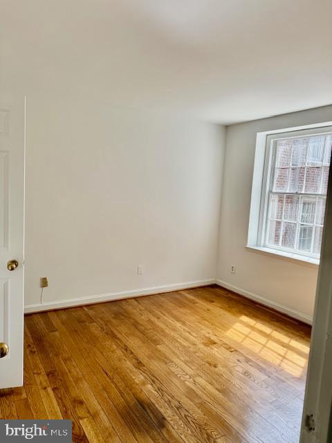 3720 39TH ST NW #D166, WASHINGTON, District Of Columbia 20016, 1 Bedroom Bedrooms, ,1 BathroomBathrooms,Residential,For sale,3720 39TH ST NW #D166,DCDC2220154 MLS # DCDC2220154