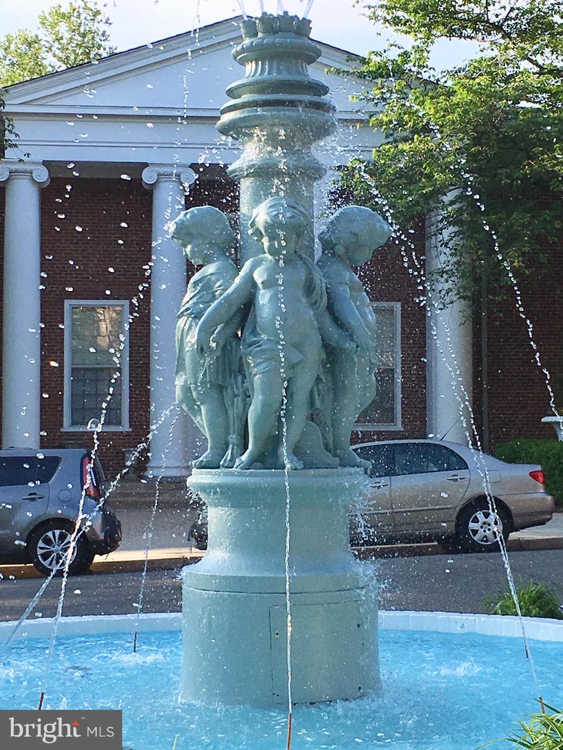 3720 39TH ST NW #D166, WASHINGTON, District Of Columbia 20016, 1 Bedroom Bedrooms, ,1 BathroomBathrooms,Residential,For sale,3720 39TH ST NW #D166,DCDC2220154 MLS # DCDC2220154