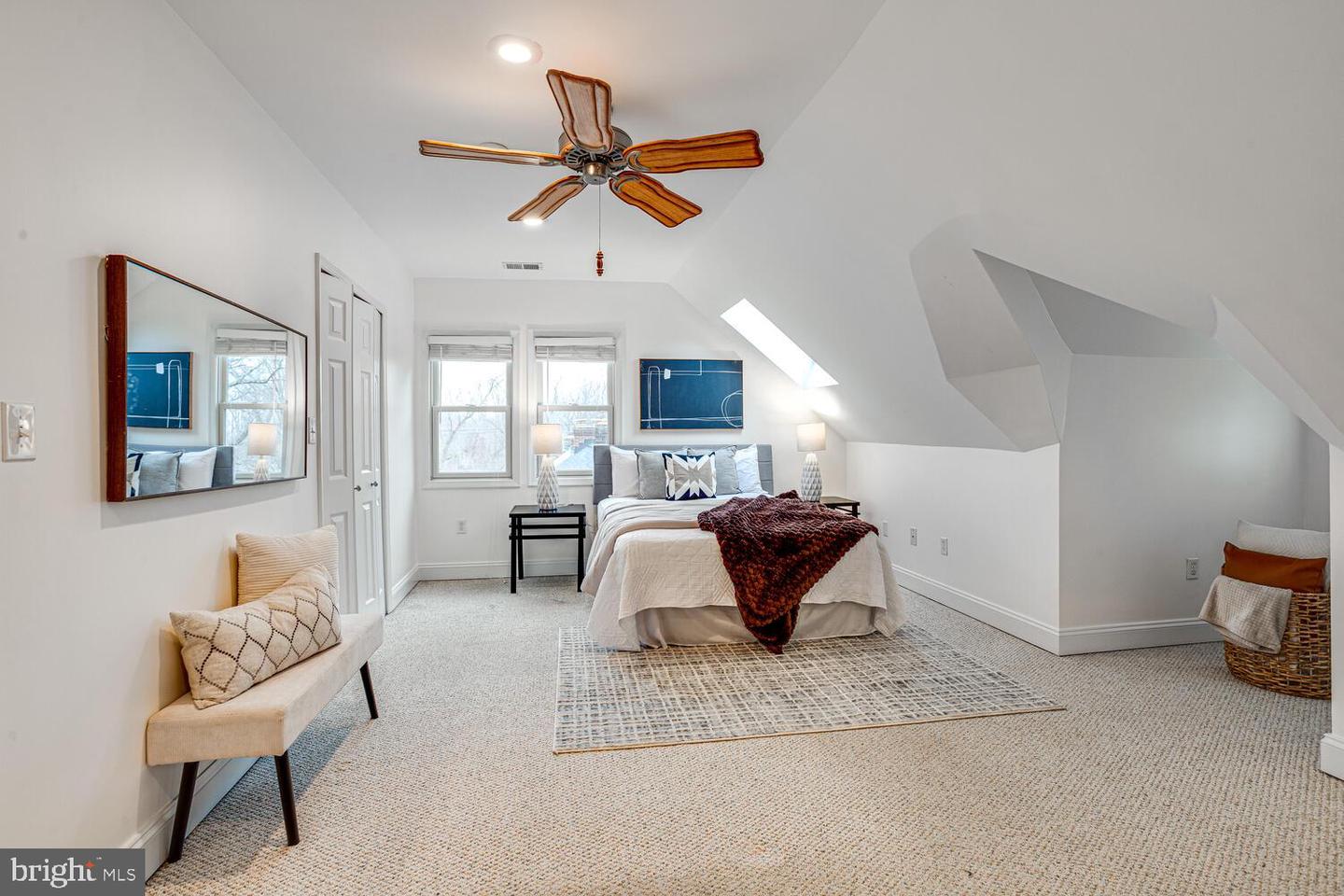 2015 BRANCH AVE SE, WASHINGTON, District Of Columbia 20020, 3 Bedrooms Bedrooms, ,2 BathroomsBathrooms,Residential,For sale,2015 BRANCH AVE SE,DCDC2223794 MLS # DCDC2223794