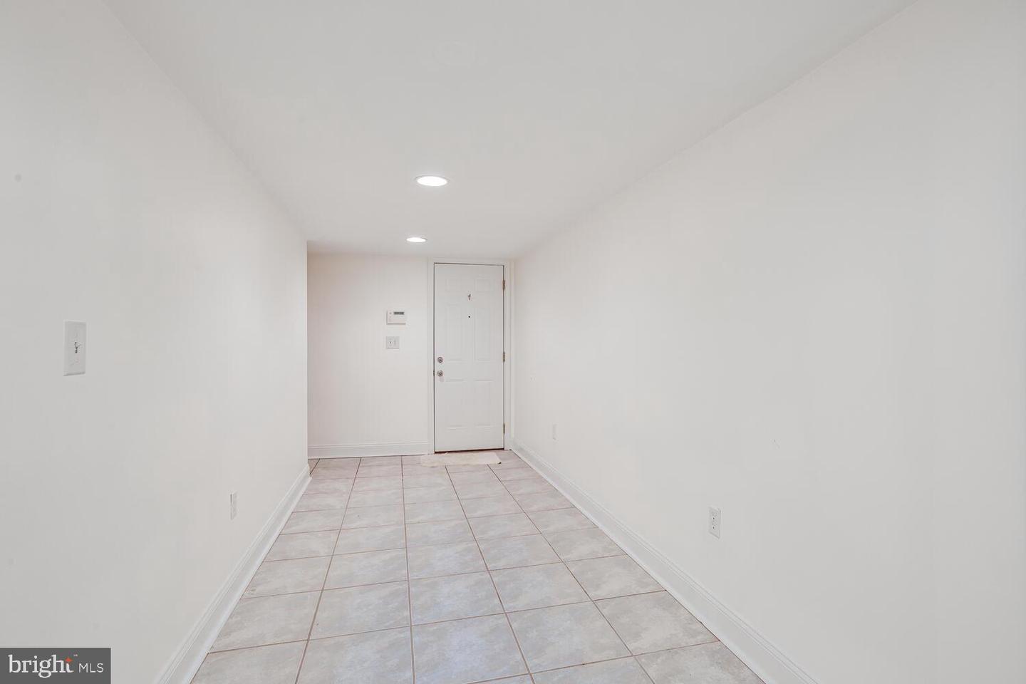 2015 BRANCH AVE SE, WASHINGTON, District Of Columbia 20020, 3 Bedrooms Bedrooms, ,2 BathroomsBathrooms,Residential,For sale,2015 BRANCH AVE SE,DCDC2223794 MLS # DCDC2223794