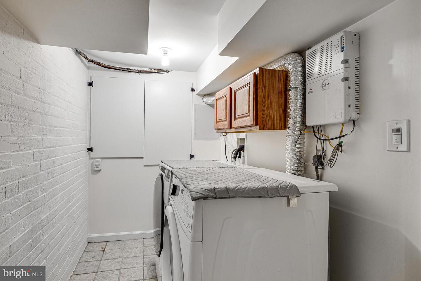 2015 BRANCH AVE SE, WASHINGTON, District Of Columbia 20020, 3 Bedrooms Bedrooms, ,2 BathroomsBathrooms,Residential,For sale,2015 BRANCH AVE SE,DCDC2223794 MLS # DCDC2223794