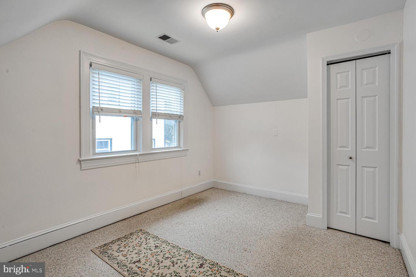 2015 BRANCH AVE SE, WASHINGTON, District Of Columbia 20020, 3 Bedrooms Bedrooms, ,2 BathroomsBathrooms,Residential,For sale,2015 BRANCH AVE SE,DCDC2223794 MLS # DCDC2223794