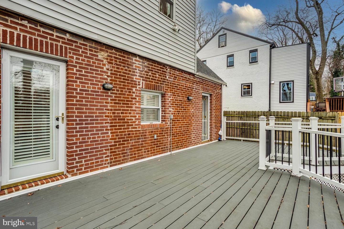 2015 BRANCH AVE SE, WASHINGTON, District Of Columbia 20020, 3 Bedrooms Bedrooms, ,2 BathroomsBathrooms,Residential,For sale,2015 BRANCH AVE SE,DCDC2223794 MLS # DCDC2223794