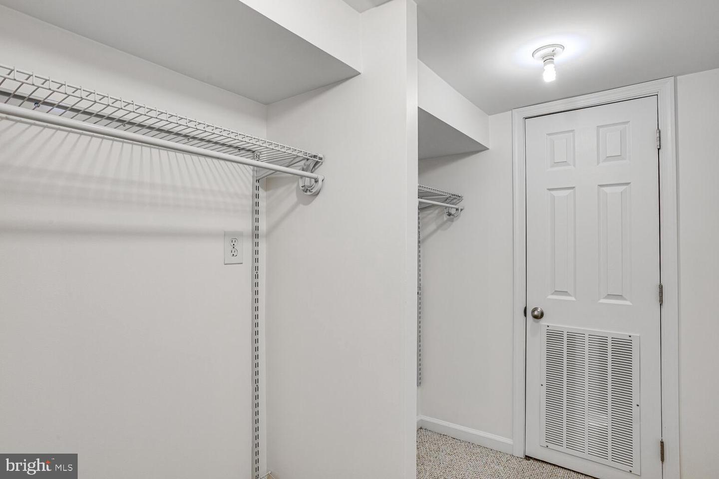 2015 BRANCH AVE SE, WASHINGTON, District Of Columbia 20020, 3 Bedrooms Bedrooms, ,2 BathroomsBathrooms,Residential,For sale,2015 BRANCH AVE SE,DCDC2223794 MLS # DCDC2223794