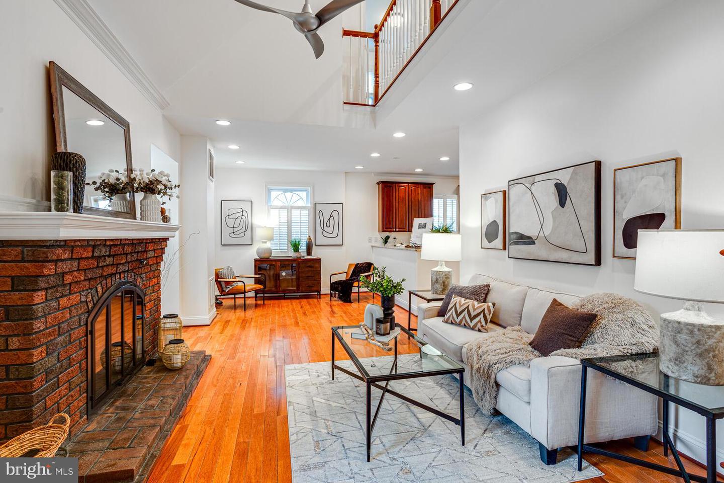 2015 BRANCH AVE SE, WASHINGTON, District Of Columbia 20020, 3 Bedrooms Bedrooms, ,2 BathroomsBathrooms,Residential,For sale,2015 BRANCH AVE SE,DCDC2223794 MLS # DCDC2223794