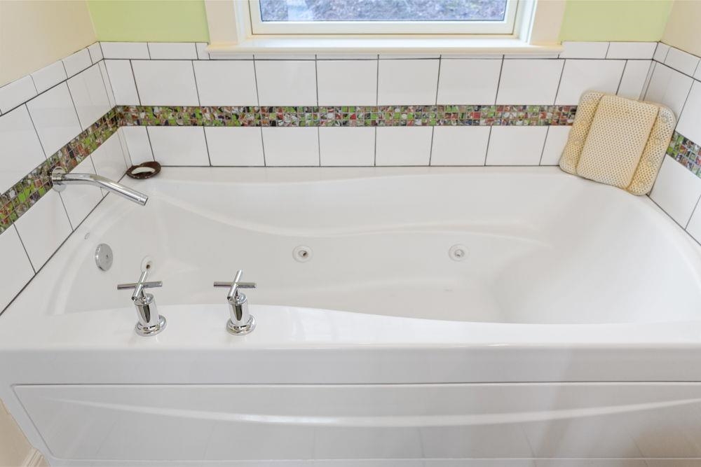 9586 BRUNK SPRING LN, BROADWAY, Virginia 22815, 3 Bedrooms Bedrooms, ,3 BathroomsBathrooms,Residential,9586 BRUNK SPRING LN,663559 MLS # 663559