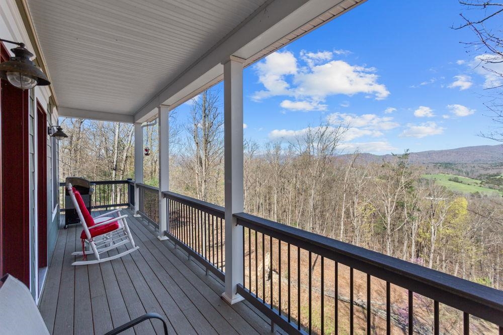 9586 BRUNK SPRING LN, BROADWAY, Virginia 22815, 3 Bedrooms Bedrooms, ,3 BathroomsBathrooms,Residential,9586 BRUNK SPRING LN,663559 MLS # 663559