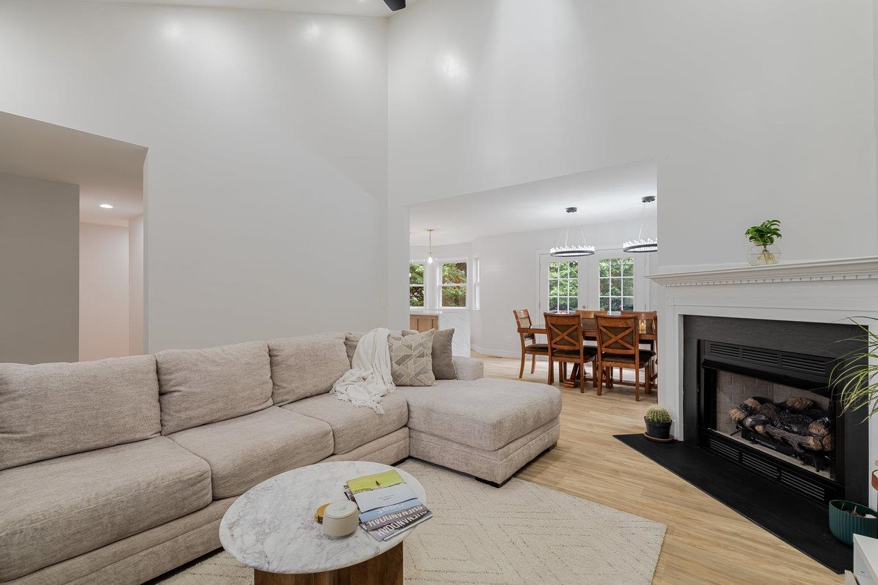 1271 KING EDWARDS WAY, HARRISONBURG, Virginia 22801, 4 Bedrooms Bedrooms, ,3 BathroomsBathrooms,Residential,1271 KING EDWARDS WAY,666173 MLS # 666173