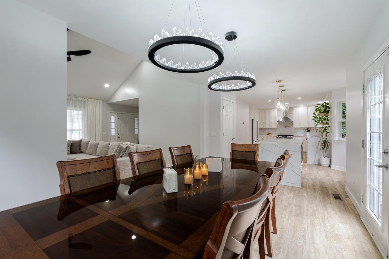 1271 KING EDWARDS WAY, HARRISONBURG, Virginia 22801, 4 Bedrooms Bedrooms, ,3 BathroomsBathrooms,Residential,1271 KING EDWARDS WAY,666173 MLS # 666173