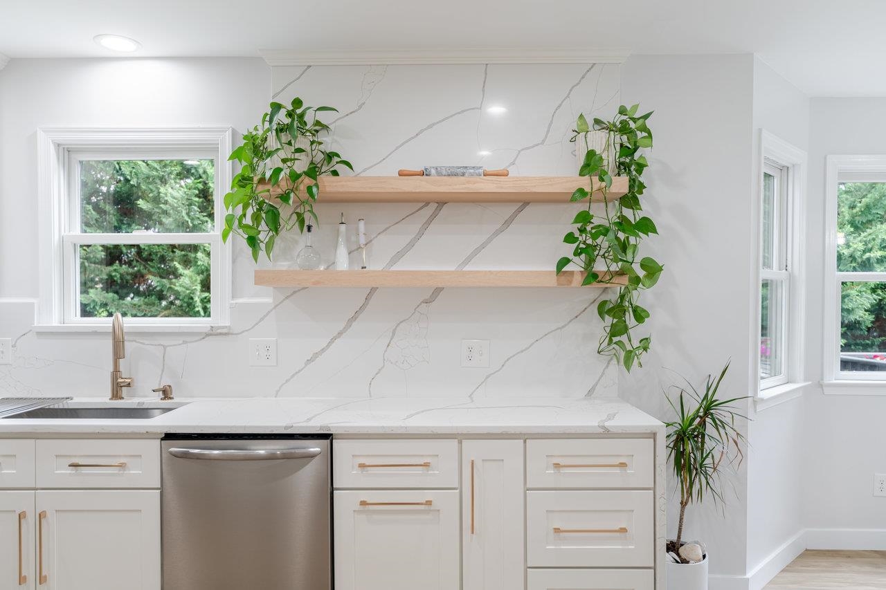 1271 KING EDWARDS WAY, HARRISONBURG, Virginia 22801, 4 Bedrooms Bedrooms, ,3 BathroomsBathrooms,Residential,1271 KING EDWARDS WAY,666173 MLS # 666173