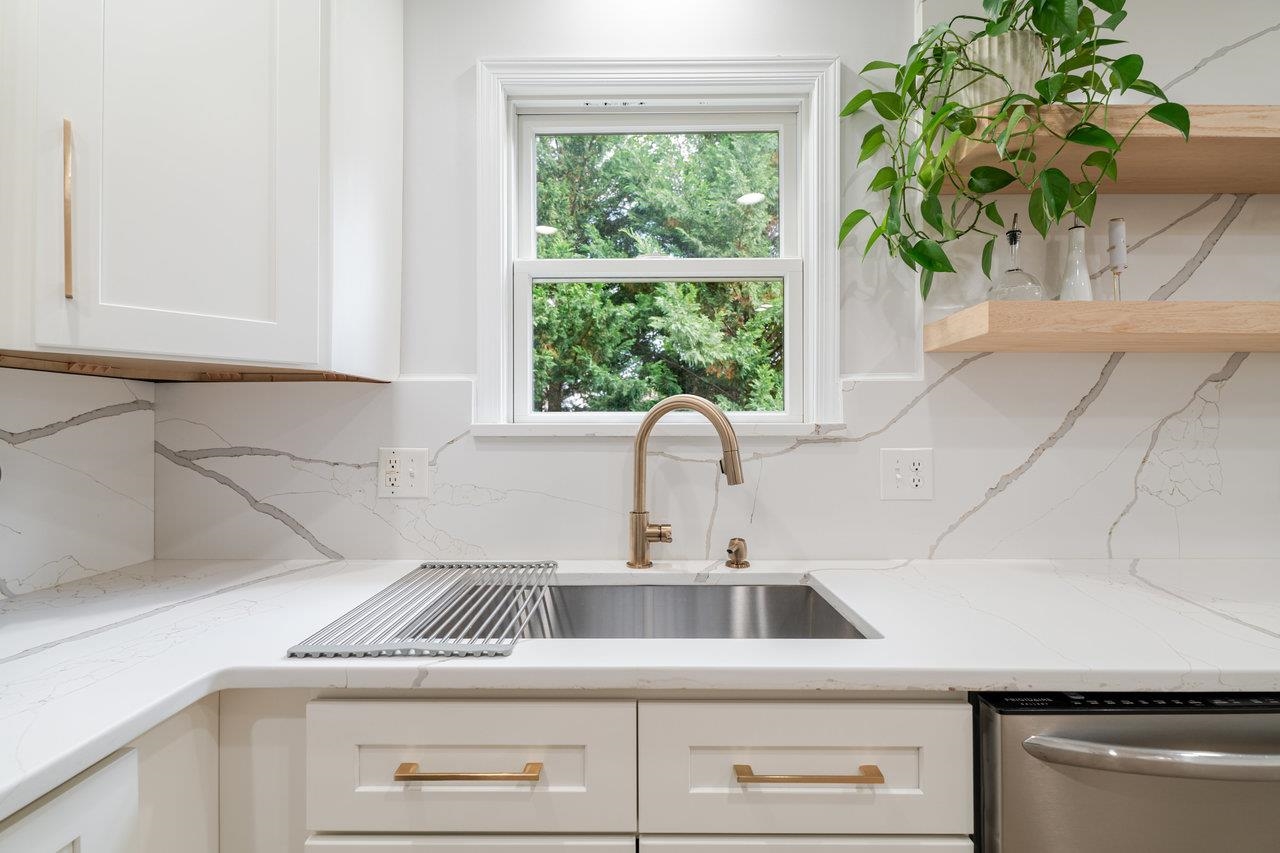 1271 KING EDWARDS WAY, HARRISONBURG, Virginia 22801, 4 Bedrooms Bedrooms, ,3 BathroomsBathrooms,Residential,1271 KING EDWARDS WAY,666173 MLS # 666173