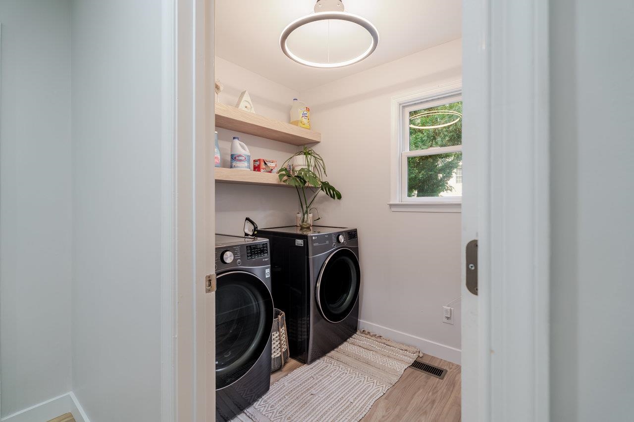 1271 KING EDWARDS WAY, HARRISONBURG, Virginia 22801, 4 Bedrooms Bedrooms, ,3 BathroomsBathrooms,Residential,1271 KING EDWARDS WAY,666173 MLS # 666173