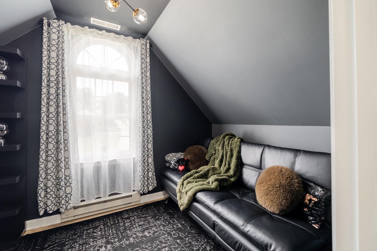 1271 KING EDWARDS WAY, HARRISONBURG, Virginia 22801, 4 Bedrooms Bedrooms, ,3 BathroomsBathrooms,Residential,1271 KING EDWARDS WAY,666173 MLS # 666173