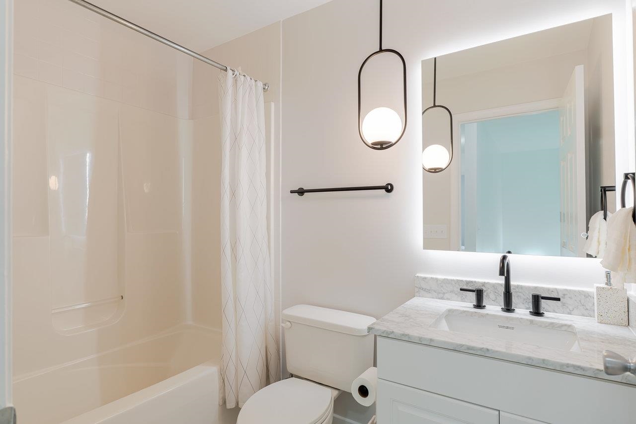 1271 KING EDWARDS WAY, HARRISONBURG, Virginia 22801, 4 Bedrooms Bedrooms, ,3 BathroomsBathrooms,Residential,1271 KING EDWARDS WAY,666173 MLS # 666173