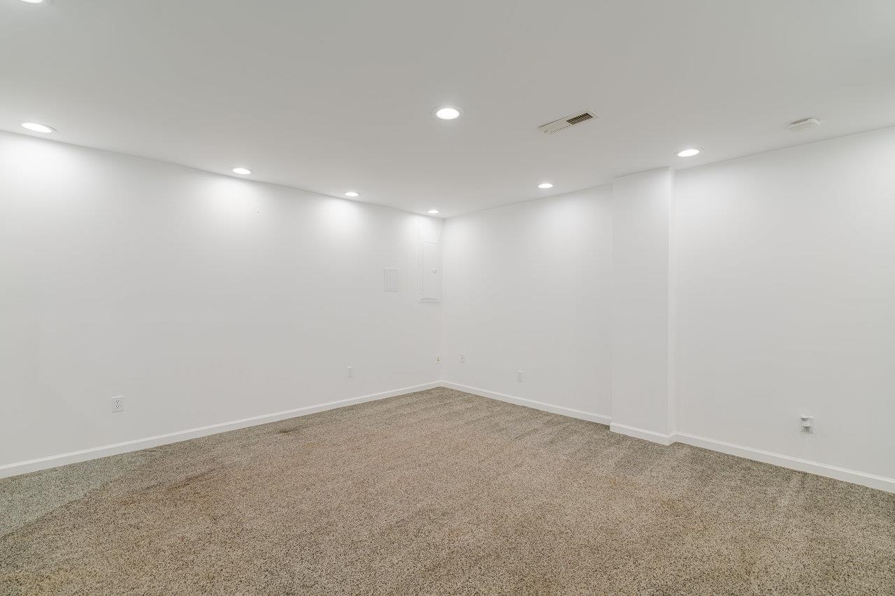 1271 KING EDWARDS WAY, HARRISONBURG, Virginia 22801, 4 Bedrooms Bedrooms, ,3 BathroomsBathrooms,Residential,1271 KING EDWARDS WAY,666173 MLS # 666173