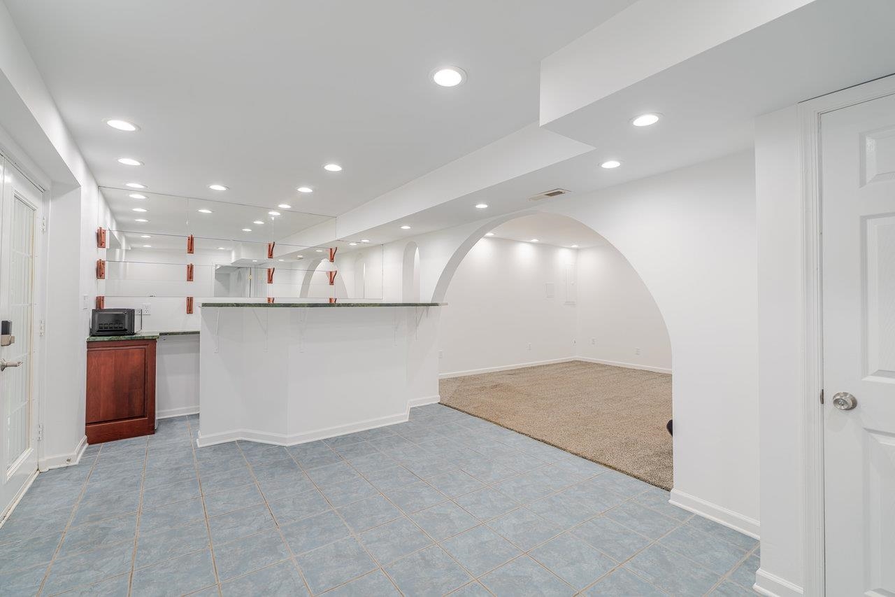 1271 KING EDWARDS WAY, HARRISONBURG, Virginia 22801, 4 Bedrooms Bedrooms, ,3 BathroomsBathrooms,Residential,1271 KING EDWARDS WAY,666173 MLS # 666173