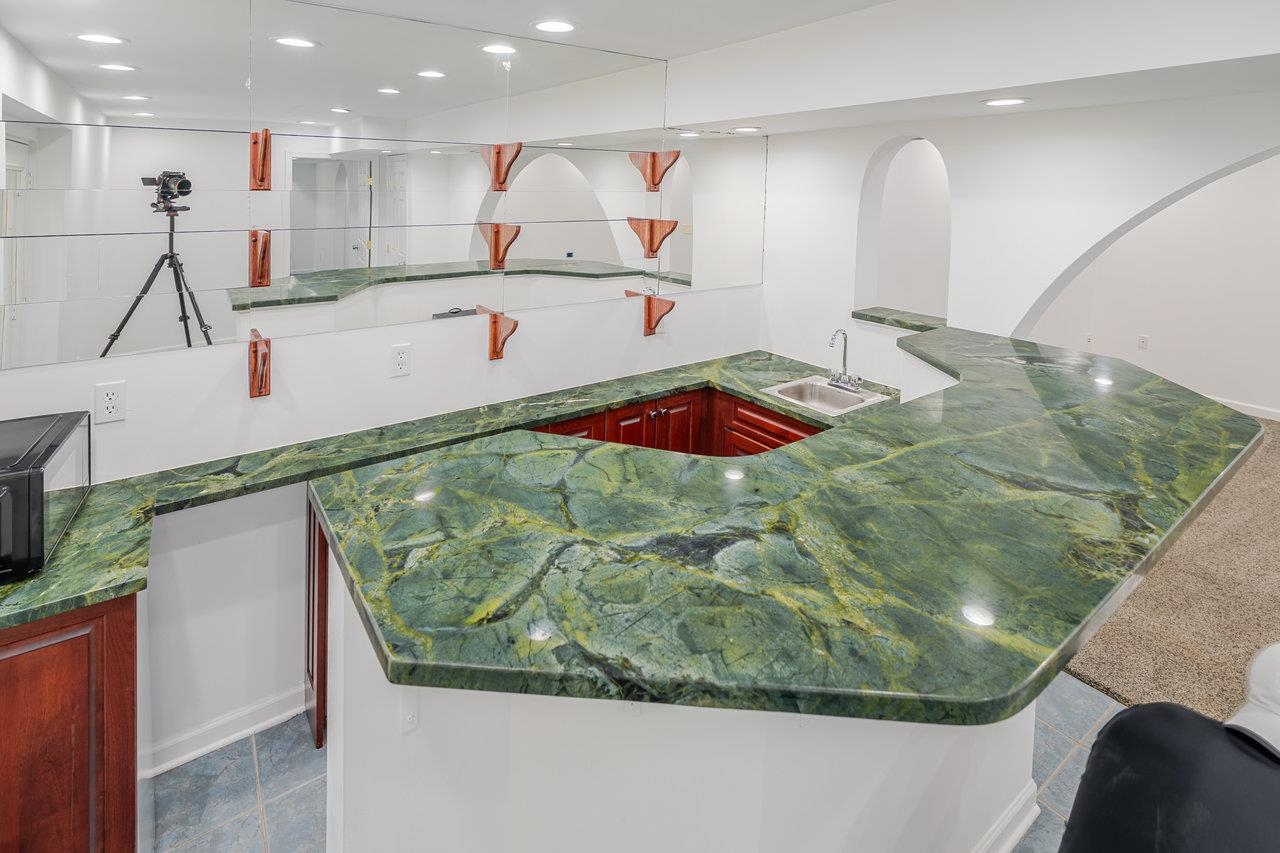 1271 KING EDWARDS WAY, HARRISONBURG, Virginia 22801, 4 Bedrooms Bedrooms, ,3 BathroomsBathrooms,Residential,1271 KING EDWARDS WAY,666173 MLS # 666173