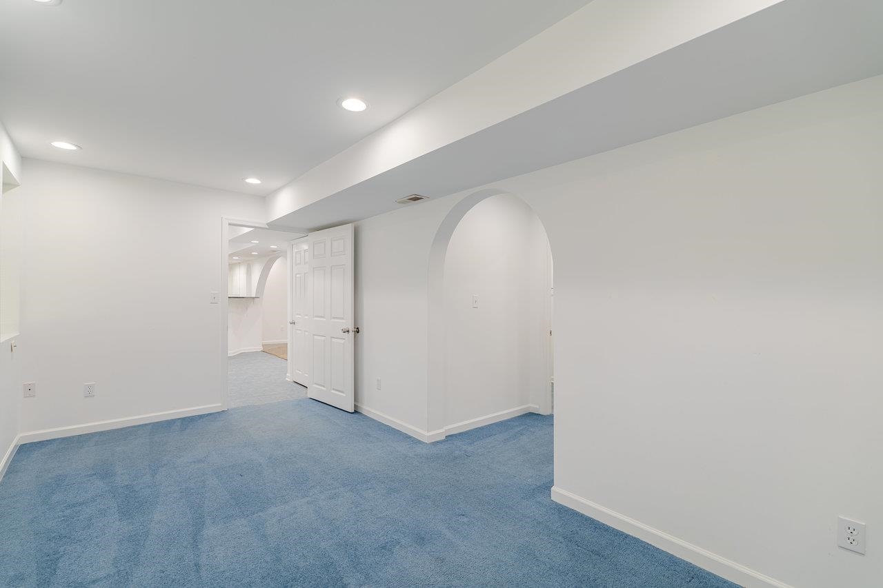 1271 KING EDWARDS WAY, HARRISONBURG, Virginia 22801, 4 Bedrooms Bedrooms, ,3 BathroomsBathrooms,Residential,1271 KING EDWARDS WAY,666173 MLS # 666173