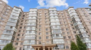 19385 CYPRESS RIDGE TER #914, LEESBURG, Virginia 20176, 2 Bedrooms Bedrooms, ,2 BathroomsBathrooms,Residential,For sale,19385 CYPRESS RIDGE TER #914,VALO2108840 MLS # VALO2108840