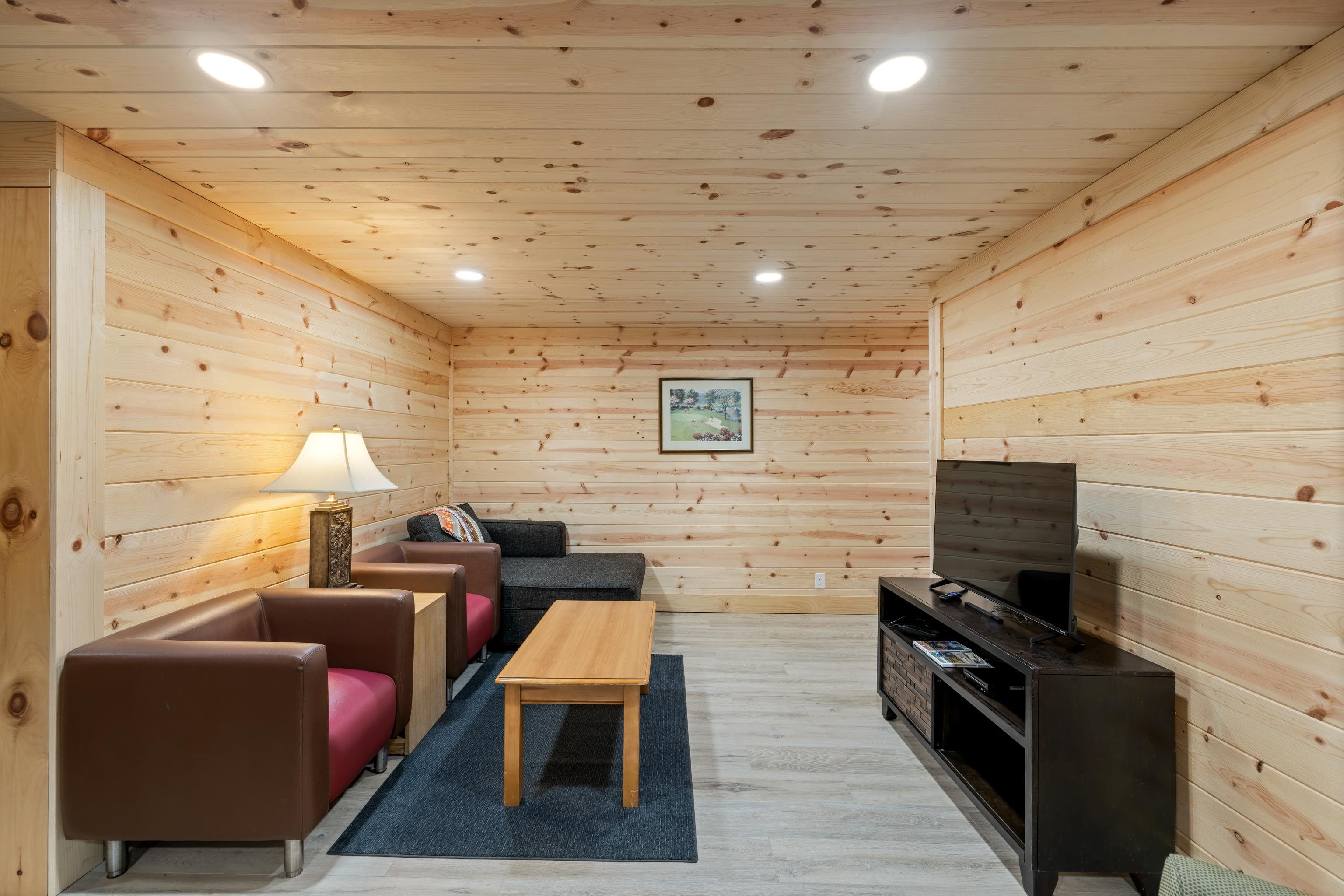 267 GROUSE DR, MCGAHEYSVILLE, Virginia 22840, 6 Bedrooms Bedrooms, ,3 BathroomsBathrooms,Residential,267 GROUSE DR,672339 MLS # 672339