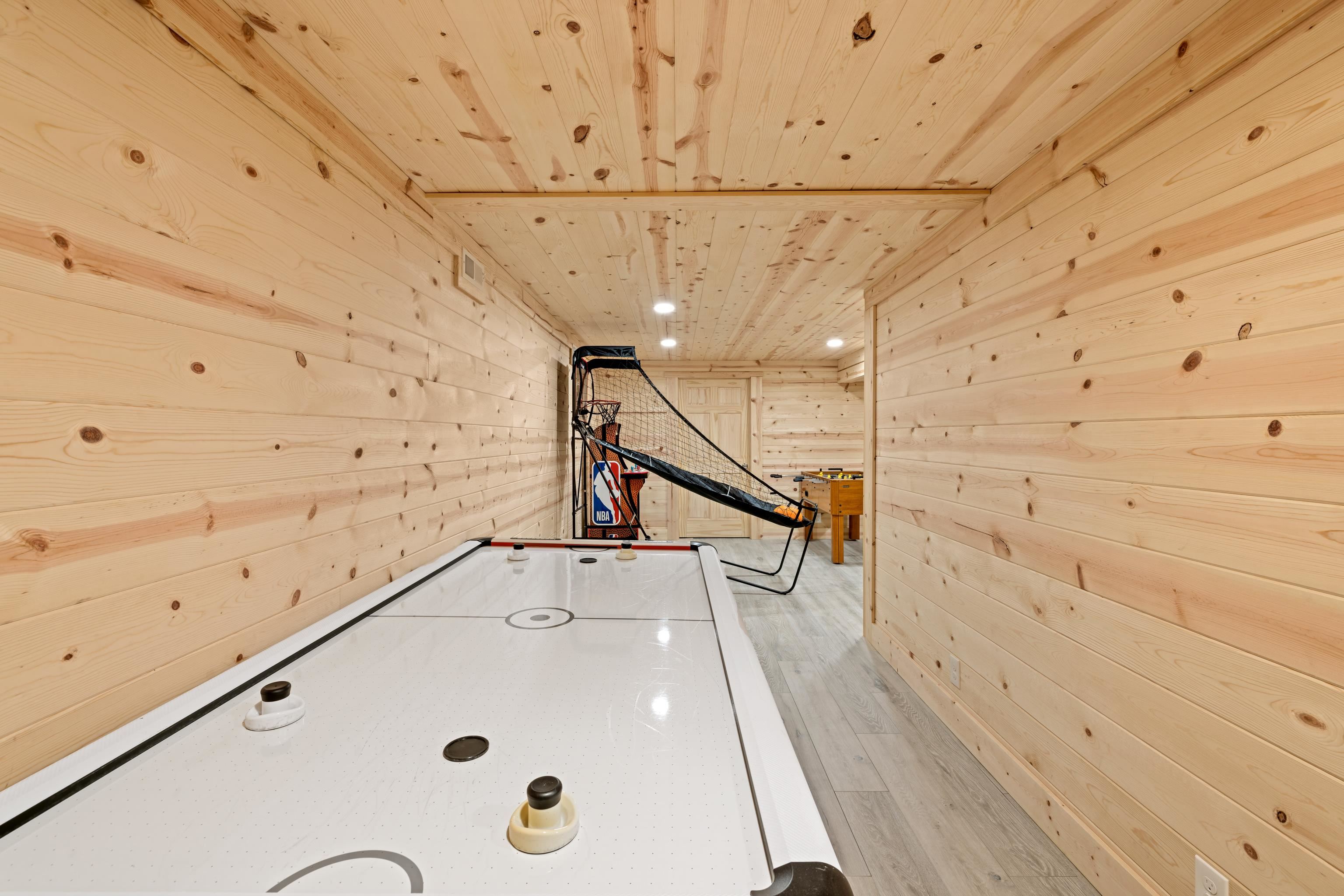 267 GROUSE DR, MCGAHEYSVILLE, Virginia 22840, 6 Bedrooms Bedrooms, ,3 BathroomsBathrooms,Residential,267 GROUSE DR,672339 MLS # 672339