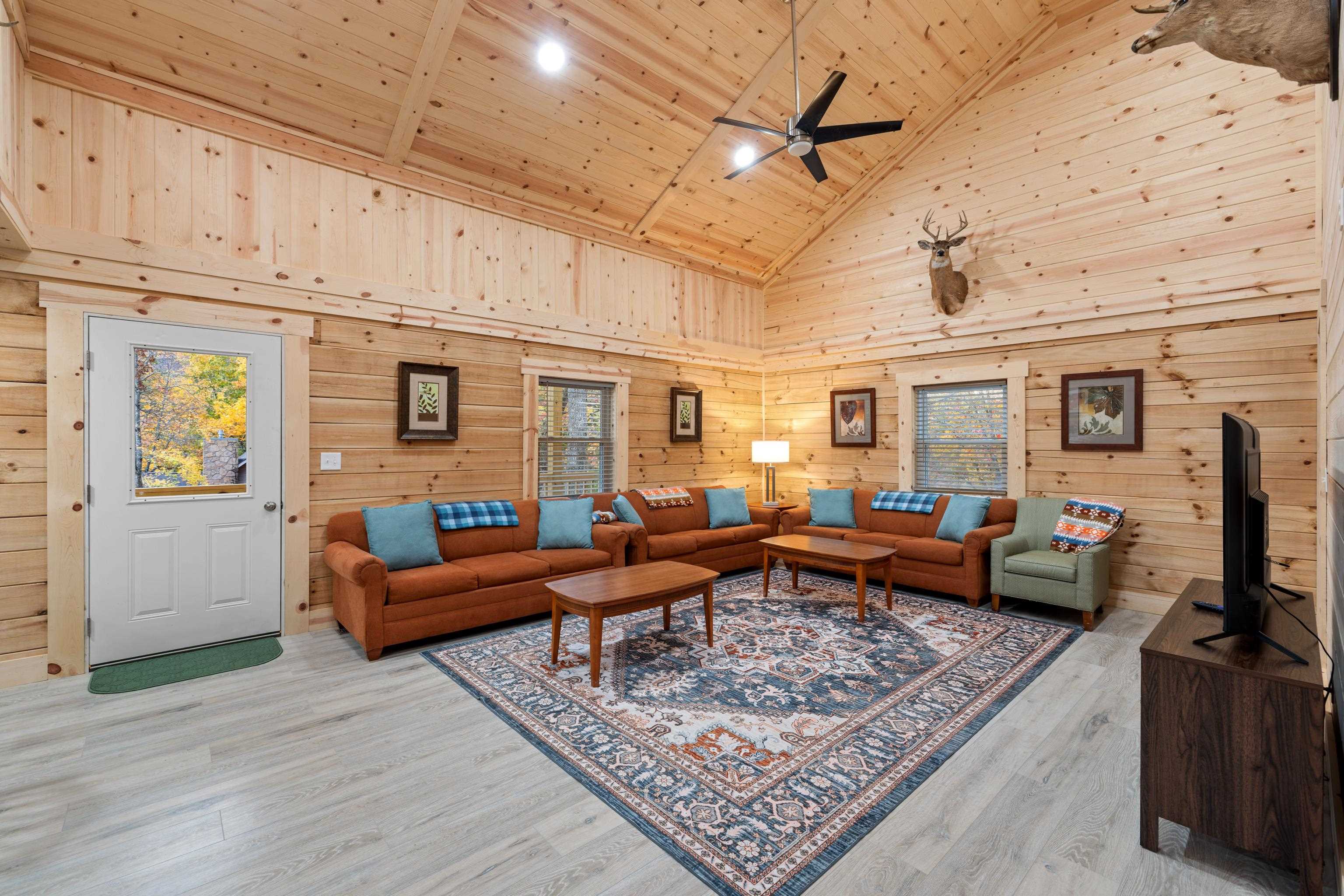 267 GROUSE DR, MCGAHEYSVILLE, Virginia 22840, 6 Bedrooms Bedrooms, ,3 BathroomsBathrooms,Residential,267 GROUSE DR,672339 MLS # 672339