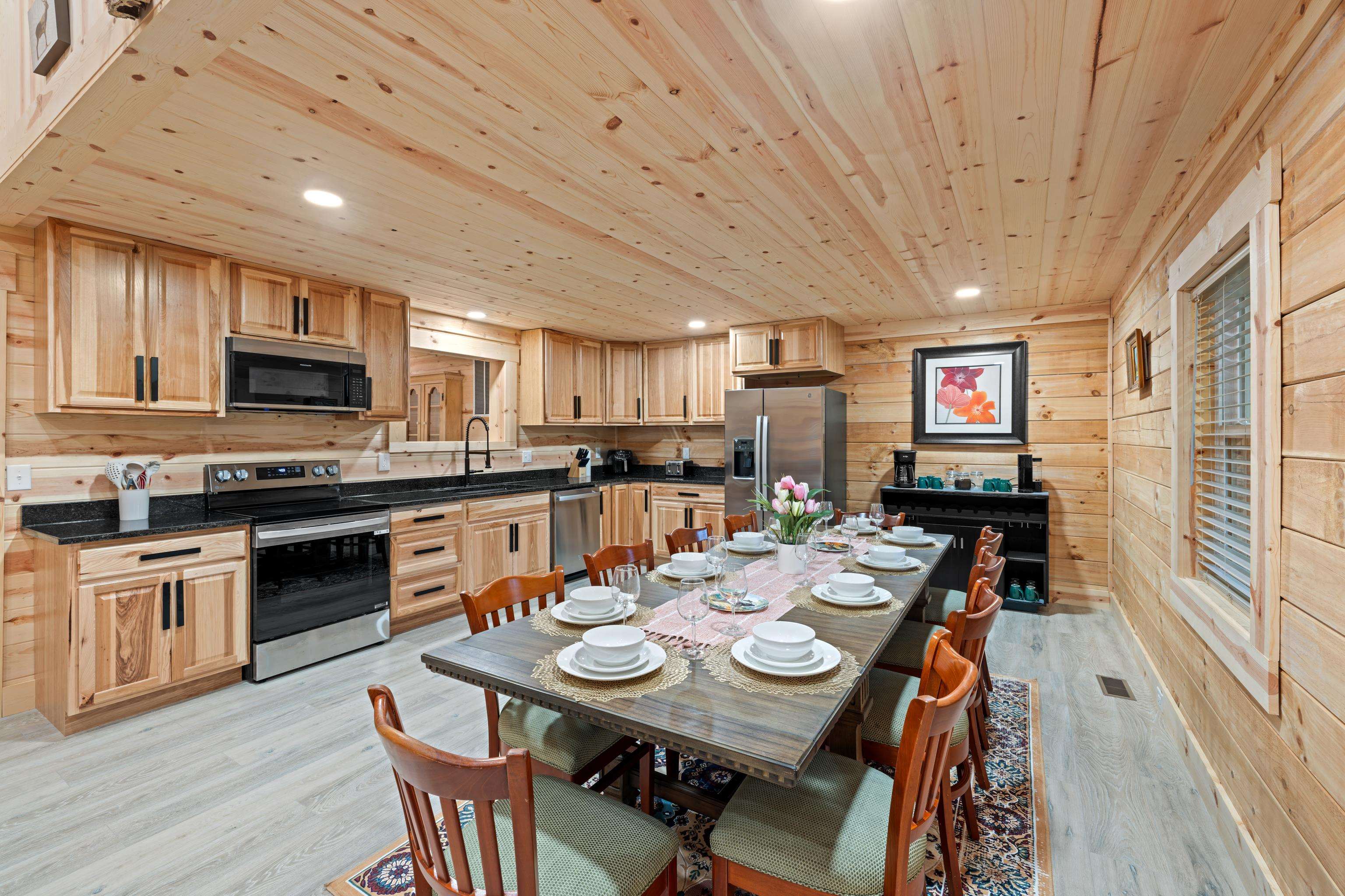 267 GROUSE DR, MCGAHEYSVILLE, Virginia 22840, 6 Bedrooms Bedrooms, ,3 BathroomsBathrooms,Residential,267 GROUSE DR,672339 MLS # 672339