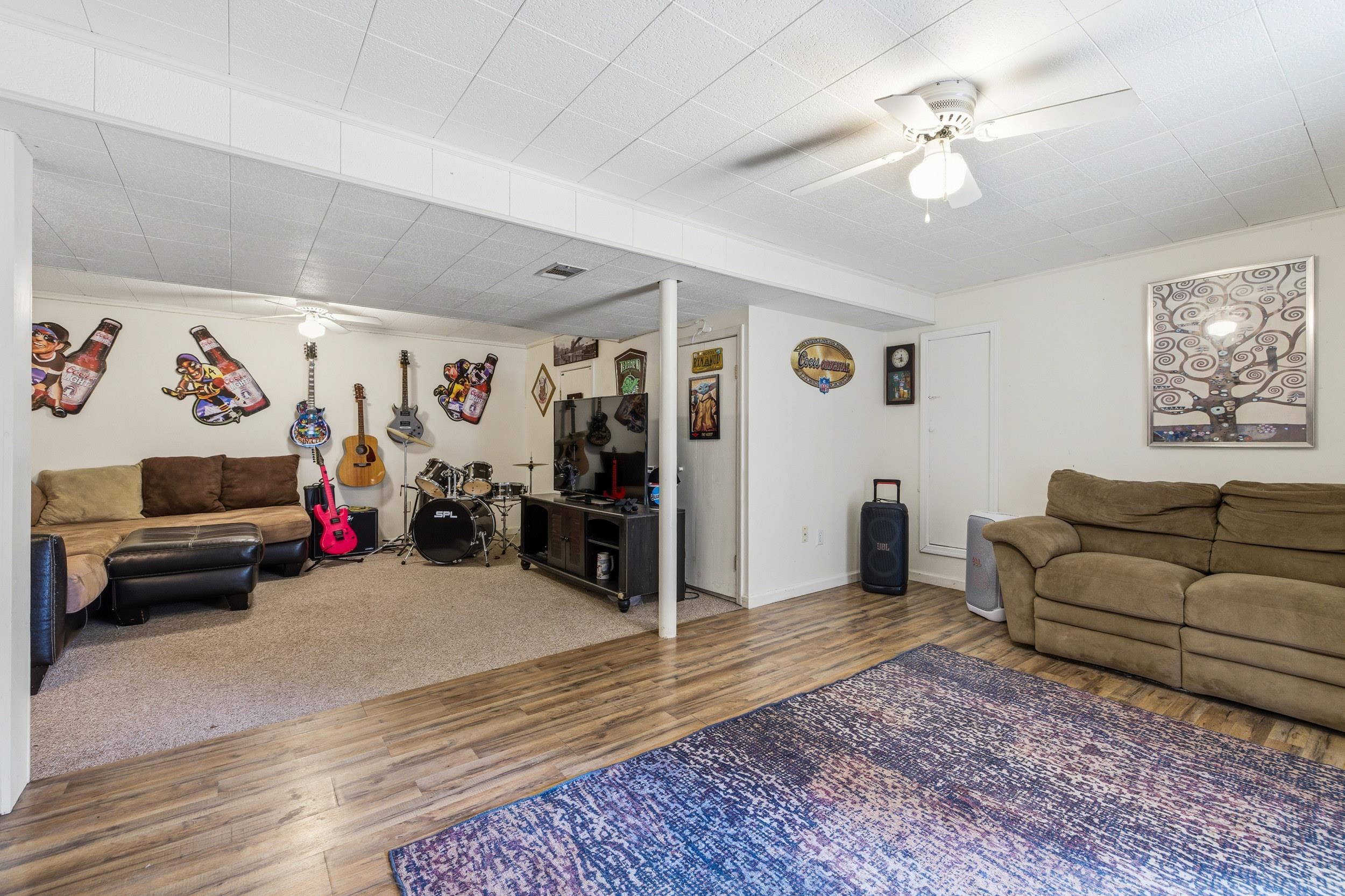 507 BARKMAN AVE, ELKTON, Virginia 22827, 3 Bedrooms Bedrooms, ,2 BathroomsBathrooms,Residential,507 BARKMAN AVE,672351 MLS # 672351