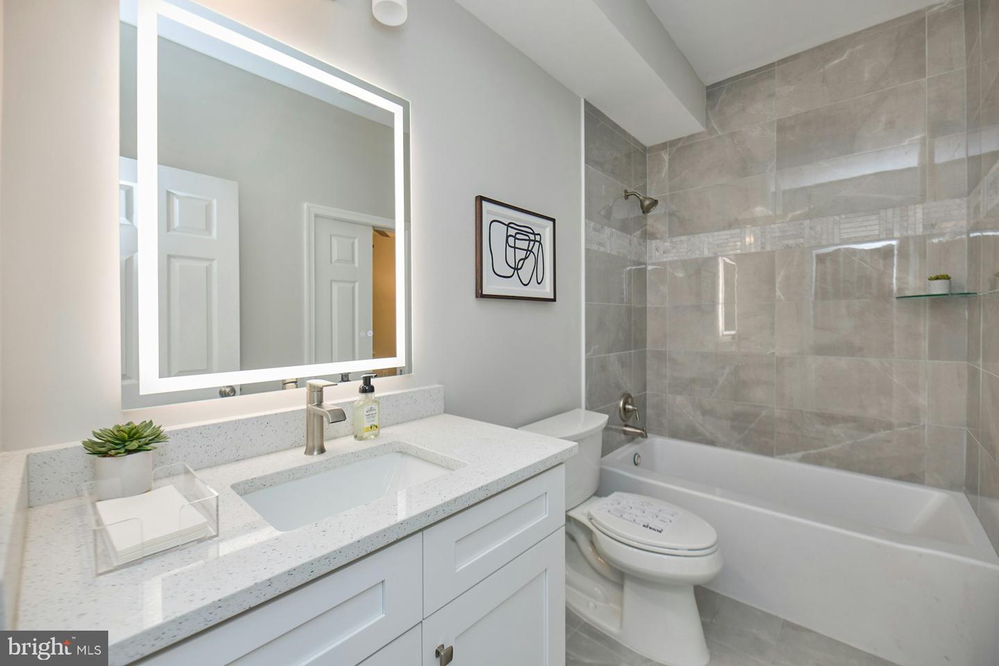 6323 EVERGLADES DR, ALEXANDRIA, Virginia 22312, 5 Bedrooms Bedrooms, ,4 BathroomsBathrooms,Residential,For sale,6323 EVERGLADES DR,VAFX2276302 MLS # VAFX2276302