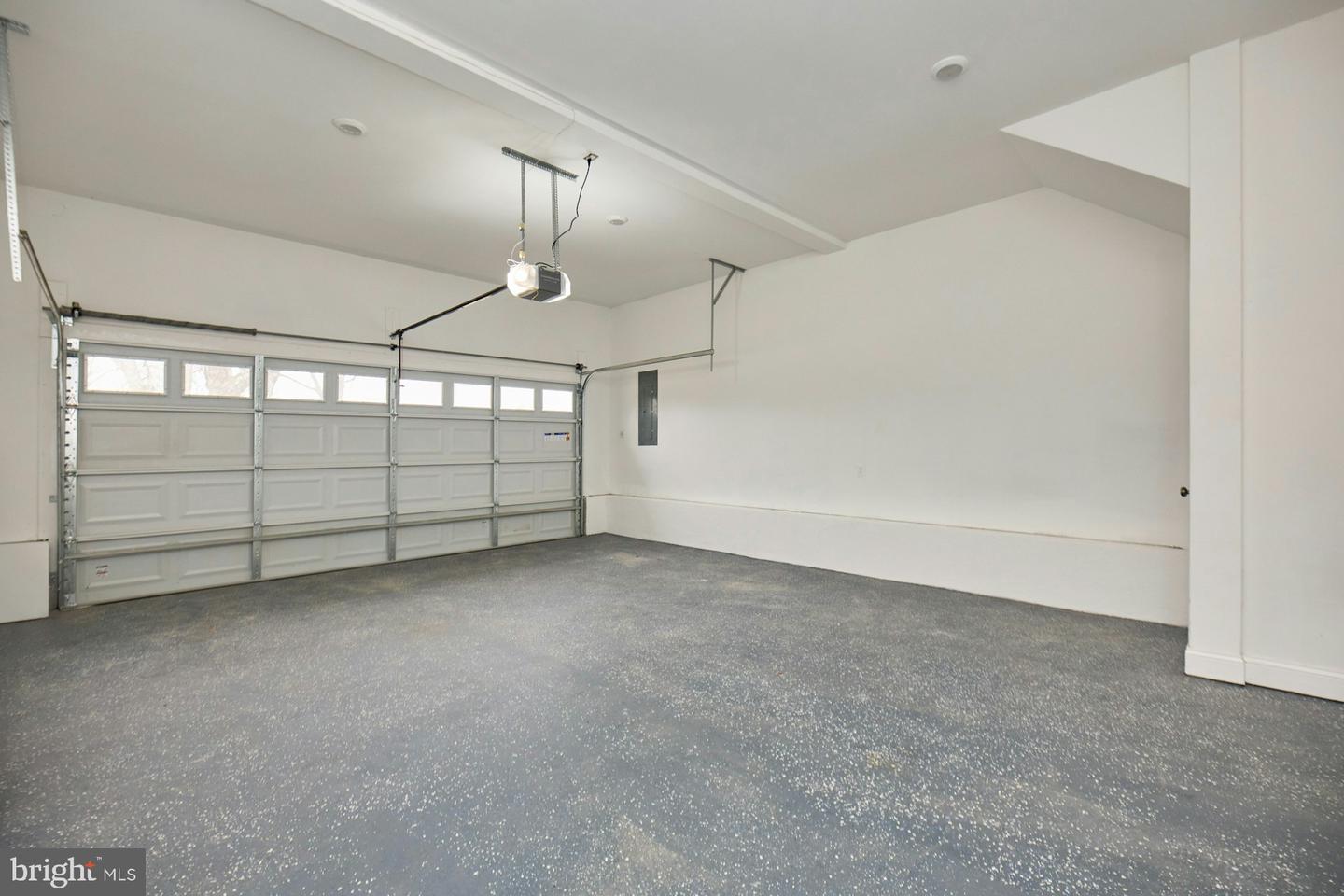 6323 EVERGLADES DR, ALEXANDRIA, Virginia 22312, 5 Bedrooms Bedrooms, ,4 BathroomsBathrooms,Residential,For sale,6323 EVERGLADES DR,VAFX2276302 MLS # VAFX2276302