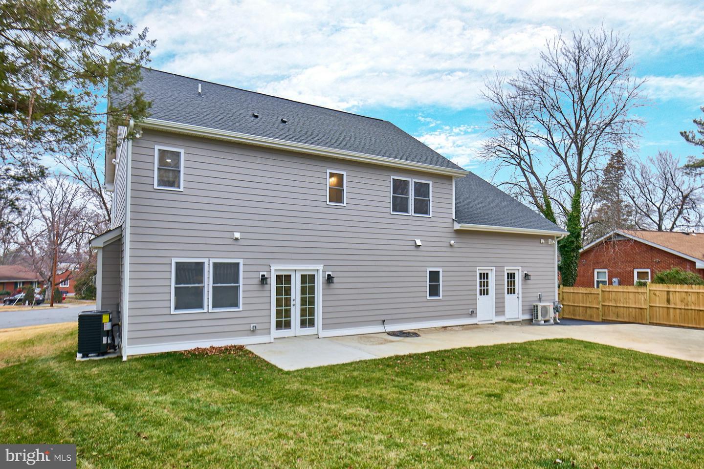 6323 EVERGLADES DR, ALEXANDRIA, Virginia 22312, 5 Bedrooms Bedrooms, ,4 BathroomsBathrooms,Residential,For sale,6323 EVERGLADES DR,VAFX2276302 MLS # VAFX2276302