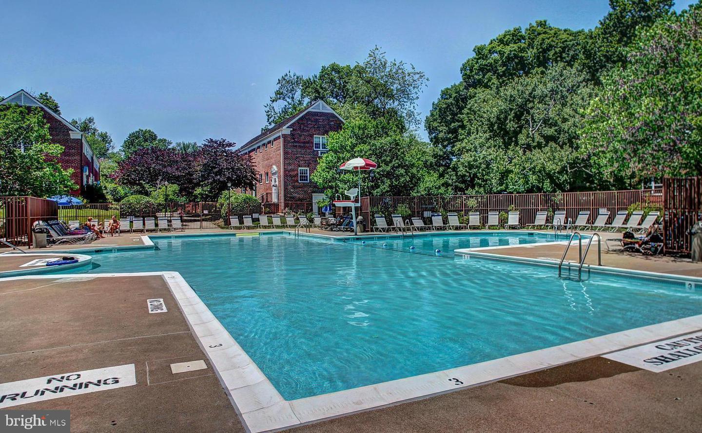 3492 MARTHA CUSTIS DR, ALEXANDRIA, Virginia 22302, 3 Bedrooms Bedrooms, ,2 BathroomsBathrooms,Residential,For sale,3492 MARTHA CUSTIS DR,VAAX2051210 MLS # VAAX2051210