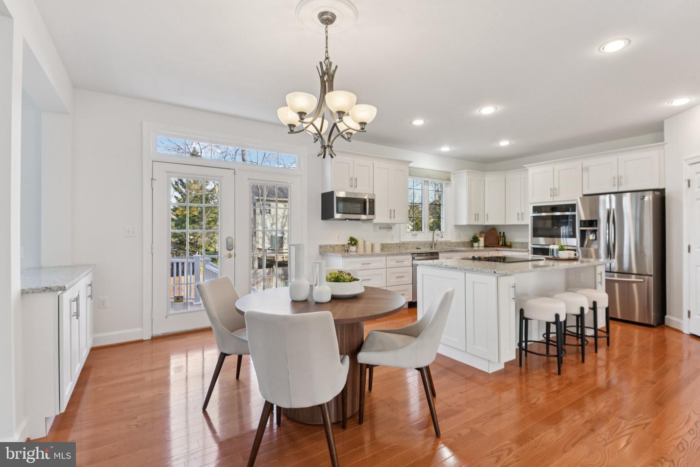 8214 WESTWOOD MEWS CT, VIENNA, Virginia 22182, 5 Bedrooms Bedrooms, 7 Rooms Rooms,4 BathroomsBathrooms,Residential,For sale,8214 WESTWOOD MEWS CT,VAFX2278286 MLS # VAFX2278286