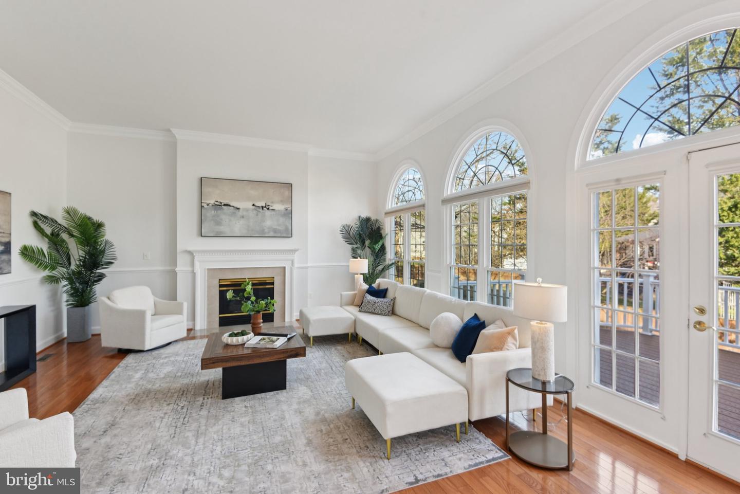 8214 WESTWOOD MEWS CT, VIENNA, Virginia 22182, 5 Bedrooms Bedrooms, 7 Rooms Rooms,4 BathroomsBathrooms,Residential,For sale,8214 WESTWOOD MEWS CT,VAFX2278286 MLS # VAFX2278286