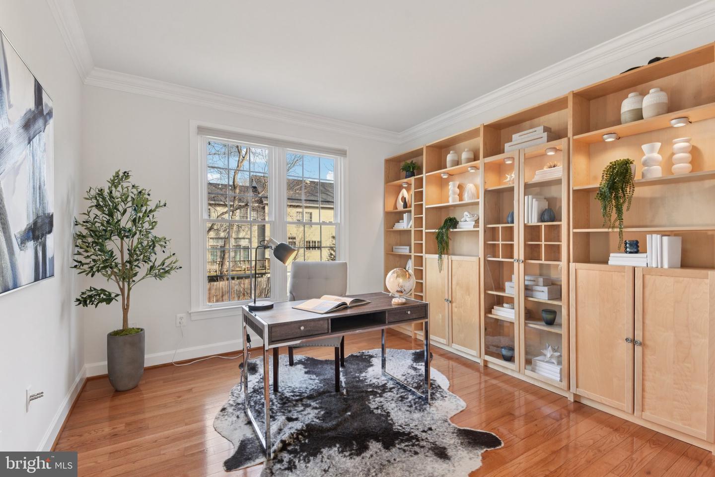 8214 WESTWOOD MEWS CT, VIENNA, Virginia 22182, 5 Bedrooms Bedrooms, 7 Rooms Rooms,4 BathroomsBathrooms,Residential,For sale,8214 WESTWOOD MEWS CT,VAFX2278286 MLS # VAFX2278286