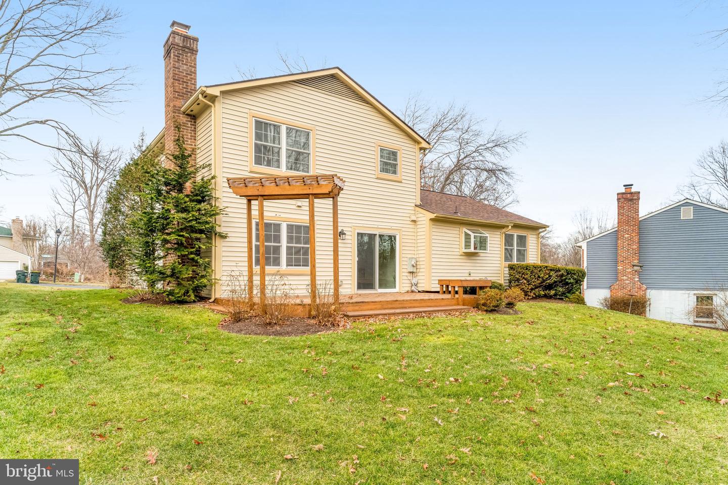 9019 OCTAVIA CT, SPRINGFIELD, Virginia 22153, 4 Bedrooms Bedrooms, ,2 BathroomsBathrooms,Residential,For sale,9019 OCTAVIA CT,VAFX2278946 MLS # VAFX2278946