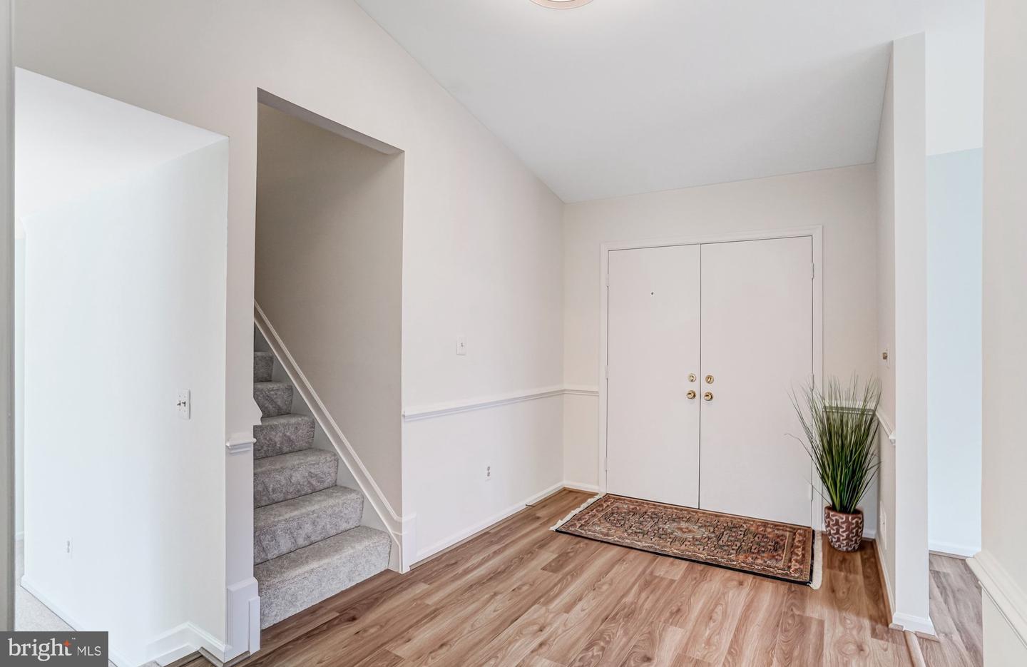 9019 OCTAVIA CT, SPRINGFIELD, Virginia 22153, 4 Bedrooms Bedrooms, ,2 BathroomsBathrooms,Residential,For sale,9019 OCTAVIA CT,VAFX2278946 MLS # VAFX2278946