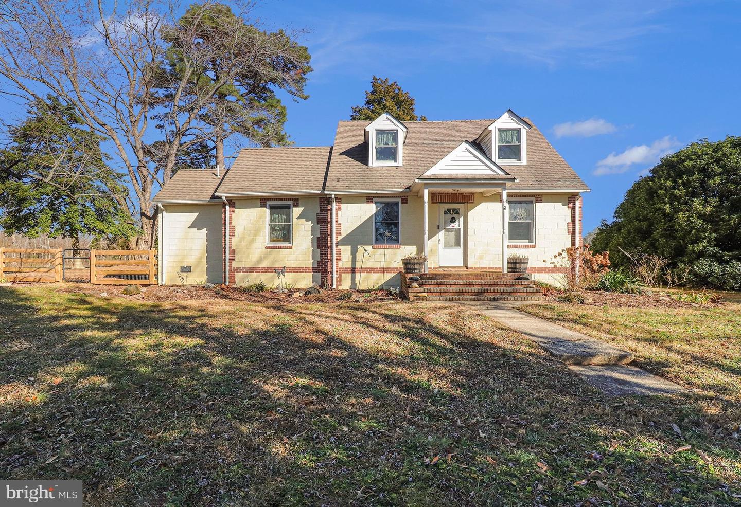 2033 COURTHOUSE RD, HEATHSVILLE, Virginia 22473, 3 Bedrooms Bedrooms, 5 Rooms Rooms,2 BathroomsBathrooms,Residential,For sale,2033 COURTHOUSE RD,VANV2001824 MLS # VANV2001824