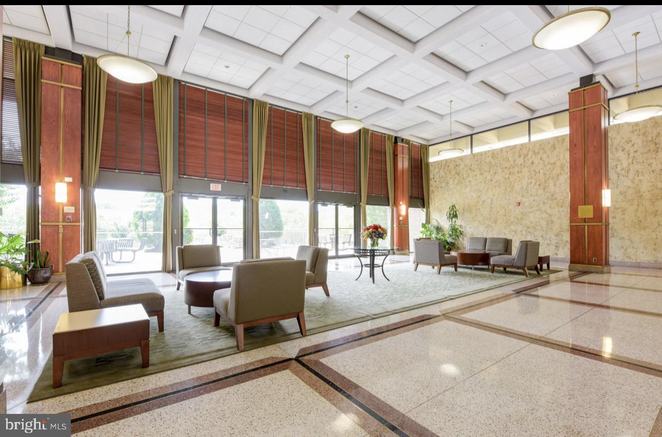 5501 SEMINARY RD #801S, FALLS CHURCH, Virginia 22041, 1 Bedroom Bedrooms, ,1 BathroomBathrooms,Residential,For sale,5501 SEMINARY RD #801S,VAFX2280658 MLS # VAFX2280658