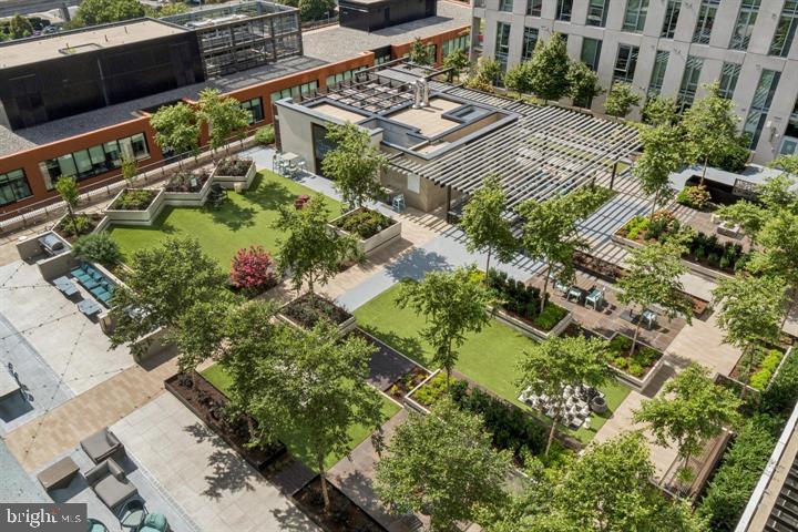 1650 SILVER HILL DR #1003, MCLEAN, Virginia 22102, 1 Bedroom Bedrooms, ,1 BathroomBathrooms,Residential,For sale,1650 SILVER HILL DR #1003,VAFX2281716 MLS # VAFX2281716