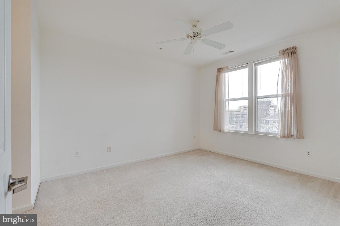 12000 MARKET ST #370, RESTON, Virginia 20190, 2 Bedrooms Bedrooms, ,2 BathroomsBathrooms,Residential,For sale,12000 MARKET ST #370,VAFX2281974 MLS # VAFX2281974